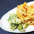 ☆こまっと☆'s cooksnap of when they made カラッと♪ふきのとう天ぷら.