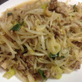 ヤスボン☆'s cooksnap of when they made もやしと豚ひき肉のネギ味噌炒め.