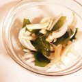 RYK1205's cooksnap of when they made 新玉ねぎとワカメのサラダ.