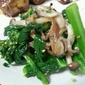 ＠おまにゃん's cooksnap of when they made ☆菜の花としめじの☆ごま油たれ風味和え☆.