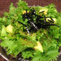 miwayon's cooksnap of when they made わさび菜とアボガドの和風サラダ.