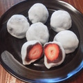 蘭々★'s cooksnap of when they made レンジで簡単Part１♪いちご大福.