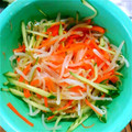 みるくたぬき's cooksnap of when they made もやしときゅうりと人参のさっぱり和え.