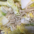 ★かおっち★'s cooksnap of when they made 白菜とえのきのレンジ蒸し.