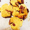 Miちゃんママ's cooksnap of when they made ホットケーキmixでチョコバナナスコーン.