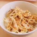uruga's cooksnap of when they made うますぎ！マッシュルームと玉ねぎのサラダ.
