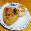 komugiko4's cooksnap of when they made 簡単美味しい♪ハマる塩焼おにぎり！.