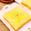 Dellaたん's cooksnap of when they made 超簡単！うまうまオニオントースト♪.