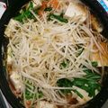 あいたん999's cooksnap of when they made 簡単　手抜き　ホルモン鍋（もつ鍋）.