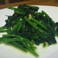 まりるり♪'s cooksnap of when they made ほうれん草のパルメザンチーズ炒め.