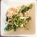 もりもりもりちん's cooksnap of when they made 新玉ねぎとハナッコリーの和え物☆.