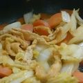 ひとみん0921's cooksnap of when they made 常備菜・ご飯すすむ白菜と油揚げピリ辛炒め.