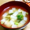 あ～ちゃんさ～ちゃん's cooksnap of when they made 角切り大根でコロコロ食感の味噌汁♪.