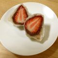tomoko210's cooksnap of when they made もちもち簡単★ブルーベリーレアチーズ大福.