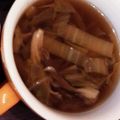 ばんぷ☆'s cooksnap of when they made 舞茸と白菜のコンソメスープ.