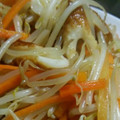 karutape's cooksnap of when they made ちくわともやしのオイスターソース炒め.