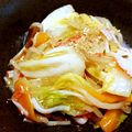 クック814G40☆'s cooksnap of when they made 冷蔵庫の始末に…白菜のうま煮.