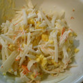 liutan's cooksnap of when they made 簡単美味♪大根カニカマ炒り卵のマヨサラダ.