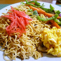 無縛（むばく）'s cooksnap of when they made 男のミーゴレン的焼きそば.