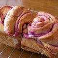 ぷりんぱ's cooksnap of when they made 折り込みシート♡紫いもヾ（＞▽＜）.