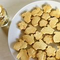 FujiChoco's cooksnap of when they made 全卵♡ぽりぽり♪型抜きクッキー.
