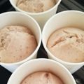 コタユキママ's cooksnap of when they made 苺の蒸しケーキ★.