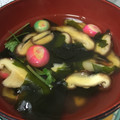 クック7G6L7A☆'s cooksnap of when they made 簡単♡ワカメと椎茸のお吸い物.