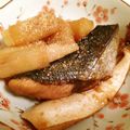 とまとま１０'s cooksnap of when they made フライパンで簡単！照り照りぶり大根.