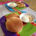 なゆほ's cooksnap of when they made カスタード入りどらやき.
