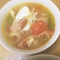 さわノート's cooksnap of when they made 温玉とトマトとレタスのシャキシャキスープ.