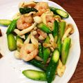 nanairo20's cooksnap of when they made えびとアスパラの炒め物.