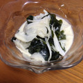 k-おりん's cooksnap of when they made 新玉ねぎとワカメのめんつゆマヨサラダ★.