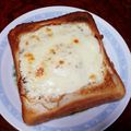 ＊なぁ＊'s cooksnap of when they made 簡単☆目玉焼きチーズトースト.