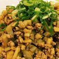 Hikibabe's cooksnap of when they made ♪れんこんと挽き肉のレタス包み♪.