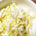 ニャゴママ's cooksnap of when they made 白菜とりんごのさっぱりサラダ.