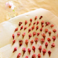 はあとっこっこ's cooksnap of when they made 押し花保存♪桜の塩漬け❀.