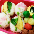 芽路ん★｡･:･ﾟ's cooksnap of when they made お花見弁当✿簡単！桜てまり寿司✿.