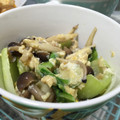 クック7G6L7A☆'s cooksnap of when they made レンジで簡単！青梗菜としめじの卵とじ風.