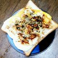 なおころピッコロ's cooksnap of when they made ふりかけ×玉葱のトースト.