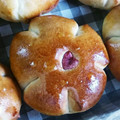 あちゃみん。's cooksnap of when they made 桜あんぱん（ＨＢ生地・バター不使用）.