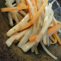 ミルキー☆'s cooksnap of when they made にんじんとごぼうの胡麻サラダ.