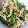 m0cha's cooksnap of when they made いんげんとしめじのごま和え.