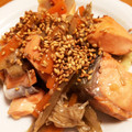 もぐRUN's cooksnap of when they made 鮭と人参と牛蒡のオイスター中華味炒め.