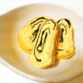 pianon☆'s cooksnap of when they made お弁当に♡海苔で卵焼き.