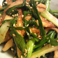 美味しいずき's cooksnap of when they made わけぎと薄揚げの甜麺醤炒め.