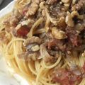 CoffeeCoco's cooksnap of when they made ナッツ入り、きのこと挽き肉のトマトパスタ.