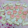 うちの子カエル's cooksnap of when they made 桜のアイシングクッキー.