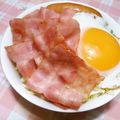 みんとこ's cooksnap of when they made 和風でさっぱり〜ベーコンエッグキャベ丼♪.