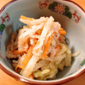 ぺっぺぺ72's cooksnap of when they made 大根と人参のごま和えサラダ.