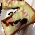 黒ごま☆きなこ's cooksnap of when they made コロッケぱん.